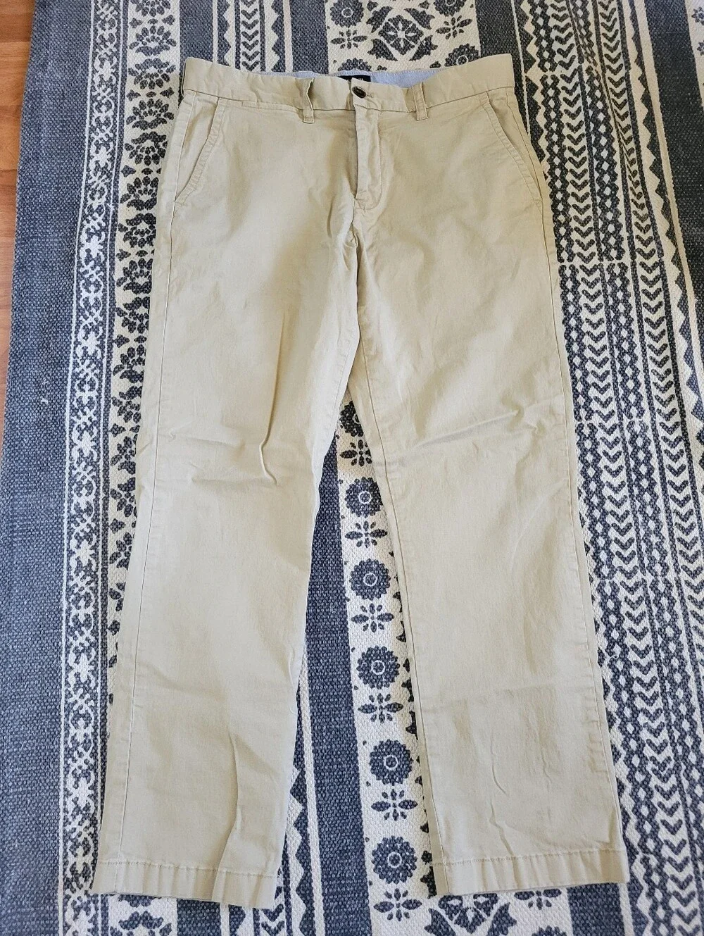 Levi's Khaki Straight-Leg Chinos - Light Tan 32x30
